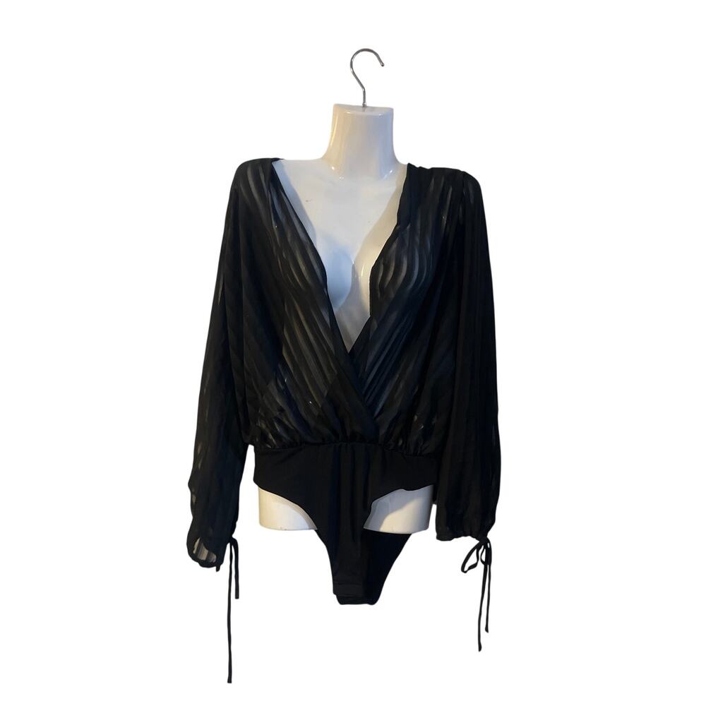 Forever 21 Black Sheer V-Neck Long Sleeve Bodysuit Faux Wrap Front SZ M Party NW